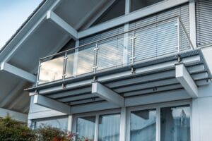 modern,architecture,,balcony,of,family,house,with,combination,of,concrete,